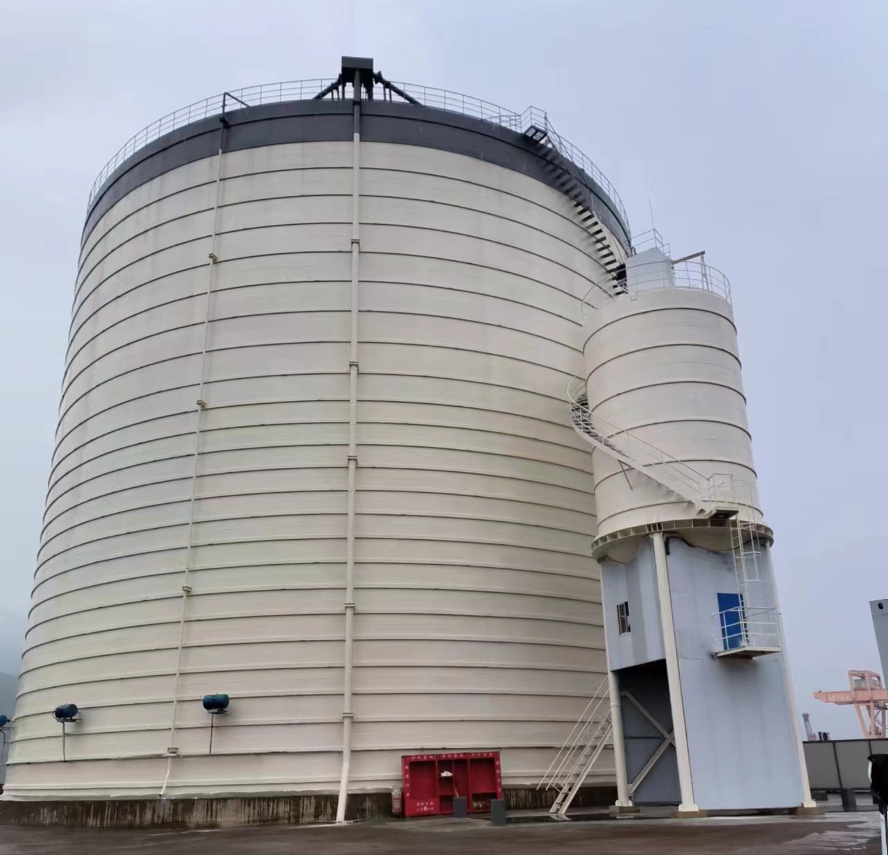 凤城10万吨水泥钢板库